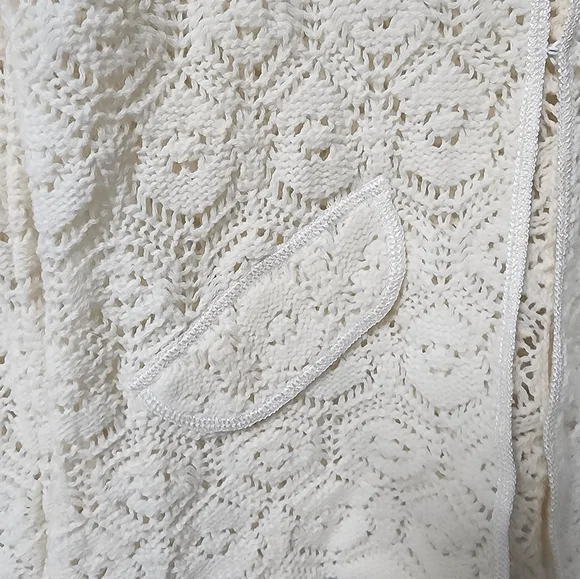 Auth! Joseph Crochet Cardigan - Picture 6 of 8